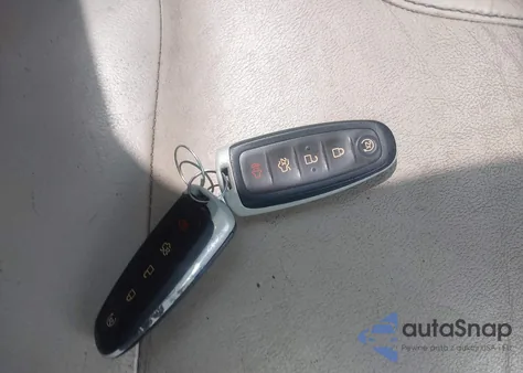 2013 Ford Taurus Sel z USA, uszkodzony, nr VIN 1FAHP2E83DG161017